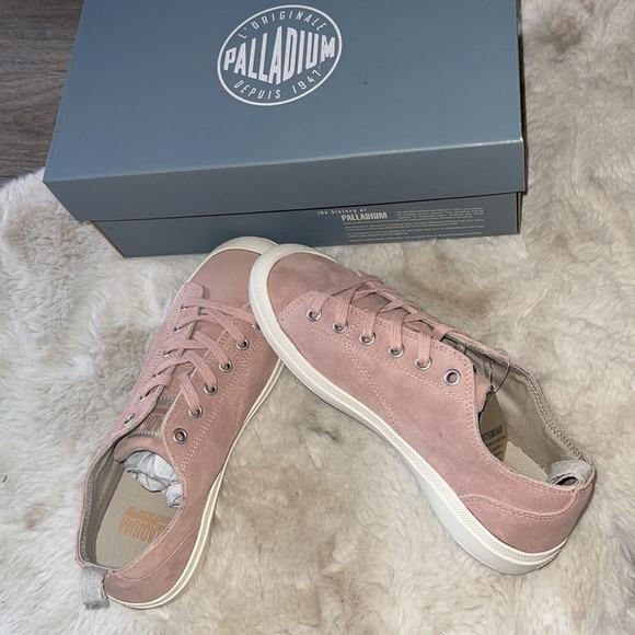 Palladium Woman’s Suede Wander Lace Sue Shoe Size7 &  8 - Picture 4 of 15